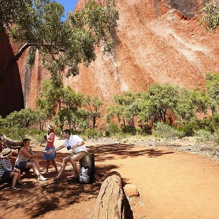 Longitude 131 Hotel Ayers Rock Buitenkant foto